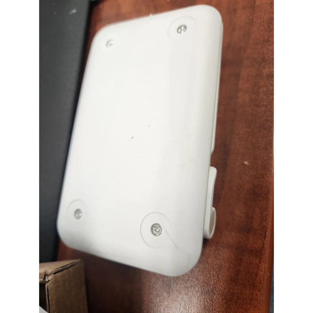 Adjustable Desktop Phone and Tablet Stand